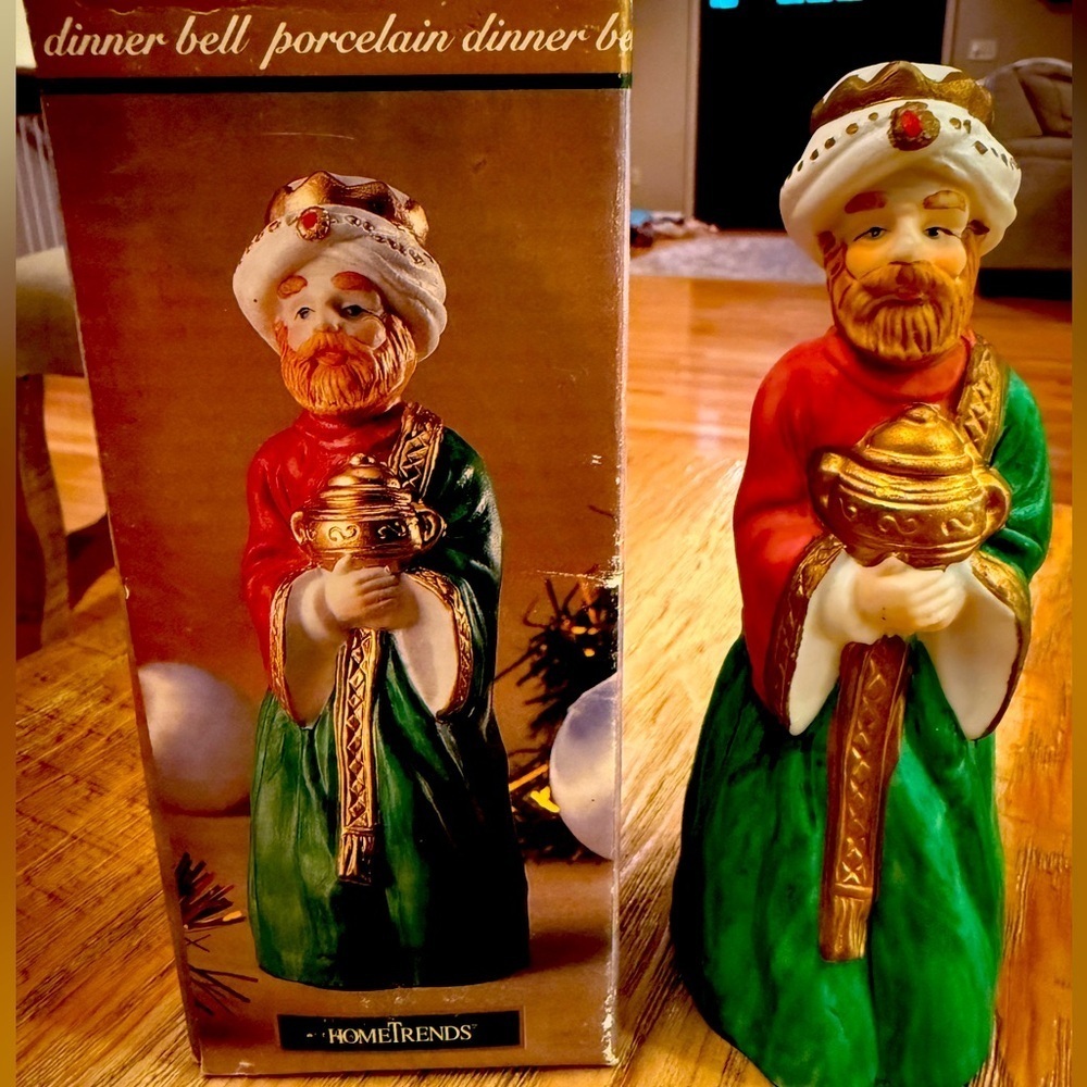 HomeTrends Porcelain Wise Man Figurine Bell 6x2 inches
